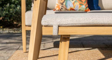 Venkovní sedací souprava Hillston7 WoodLook s vysokým stolem