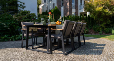 Venovní jídelní souprava Aura Dining6