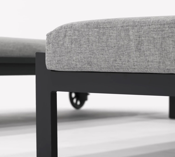 Lehátko Modern Lounger 2x s odkládacím stolkem