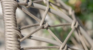 Zahradní závěsné křeslo Diena