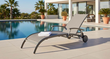 Polohovatelné zahradní lehátko s kolečky Rolla antracit