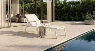 Polohovatelné zahradní lehatko Ferrara hliník-teak Sand