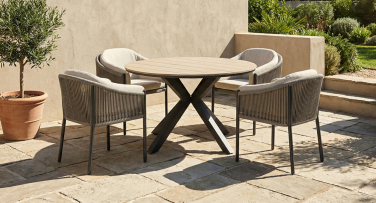 Zahradní jídelní souprava s kulatým stolem Magna4 Circle Polywood