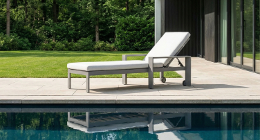 Hliníkové zahradní lehátko Sonoma Lounge Taupe