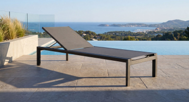 Luxusní a designové zahradní lehátko Vittorio s kolečky