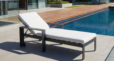 Hliníkové zahradní lehátko Accordia Lounge