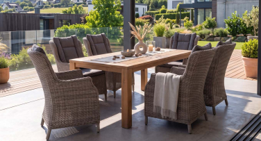 Luxusní ratanová zahradní jídelní souprava Maison6 Teak