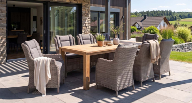Luxusní ratanová zahradní jídelní souprava Maison8 Teak