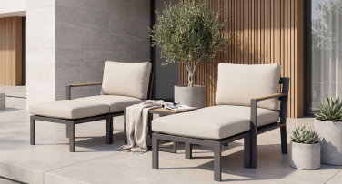 5dílná sedací souprava Kora je chytře řešený a pohodlný lounge set, ideální na balkon nebo menší terasu