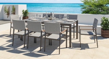 Luxusní zahradní jídelní souprava Geriane Teak